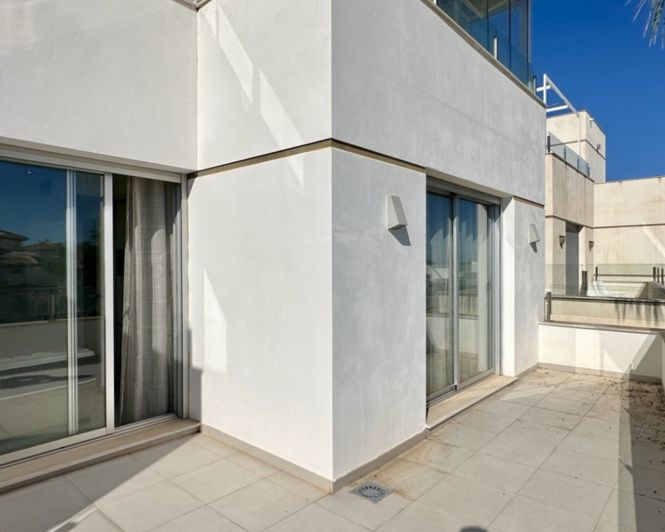 Image No.37-3 Bed Villa for sale