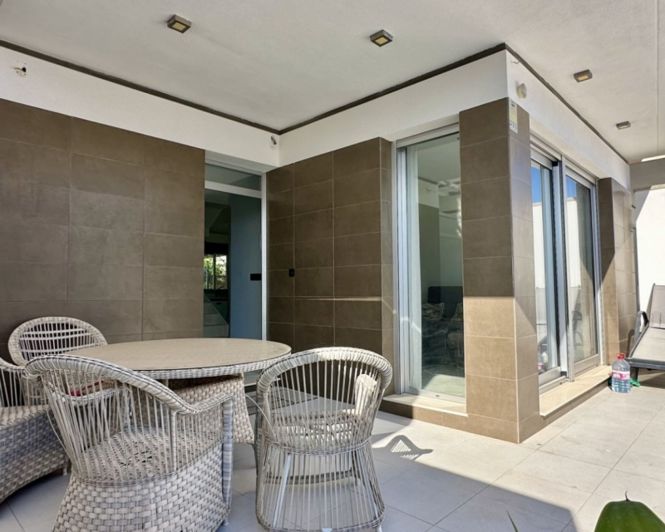 Image No.43-3 Bed Villa for sale