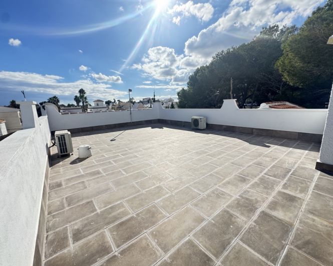 Image No.28-3 Bed Villa for sale