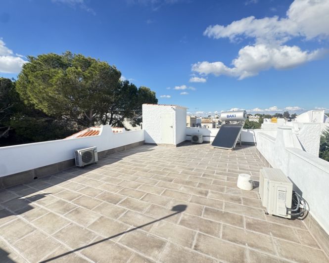 Image No.31-3 Bed Villa for sale