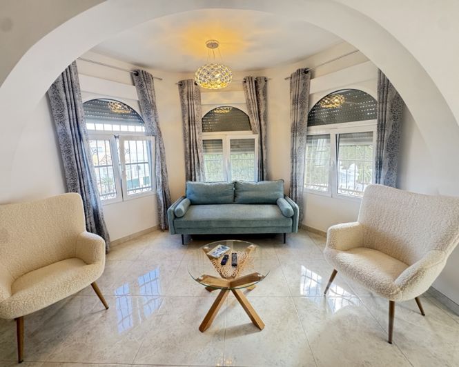 Image No.9-3 Bed Villa for sale