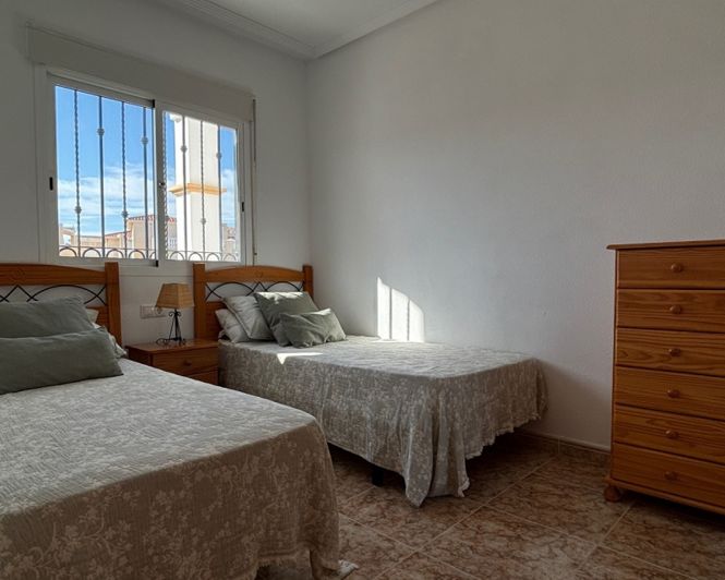 Image No.12-2 Bed Apartment for sale