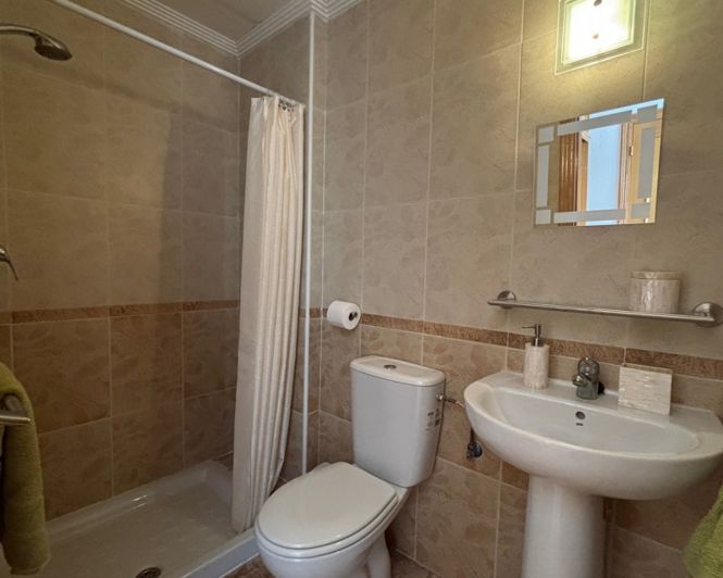 Image No.15-2 Bed Apartment for sale