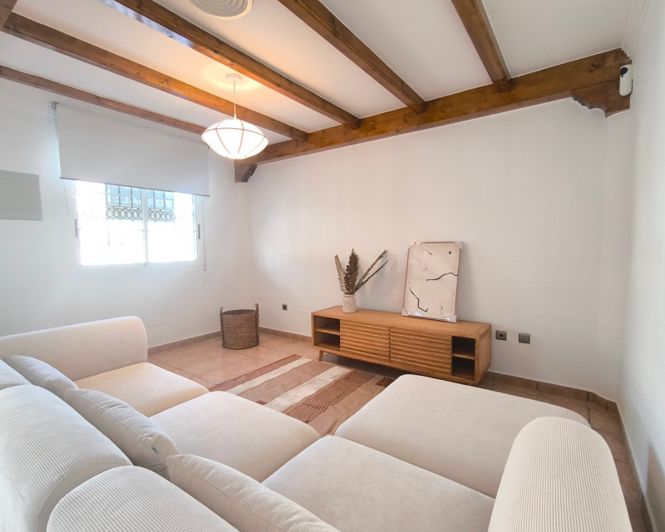 Image No.2-Villa de 3 chambres à vendre à Villamartin