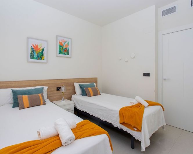 Image No.16-2 Bed Apartment for sale