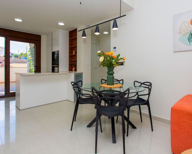 Image No.29-2 Bed Apartment for sale