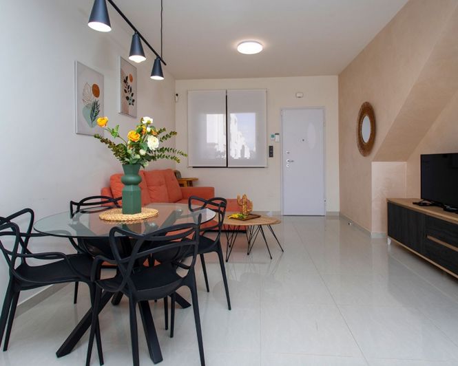 Image No.31-2 Bed Apartment for sale