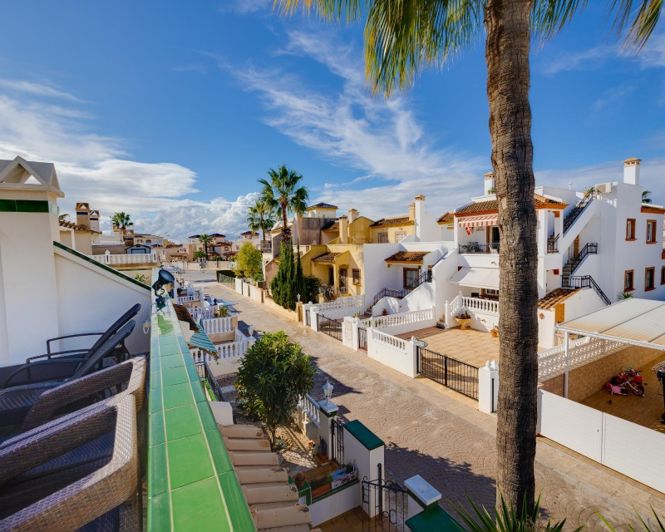 Image No.44-3 Bed Villa for sale