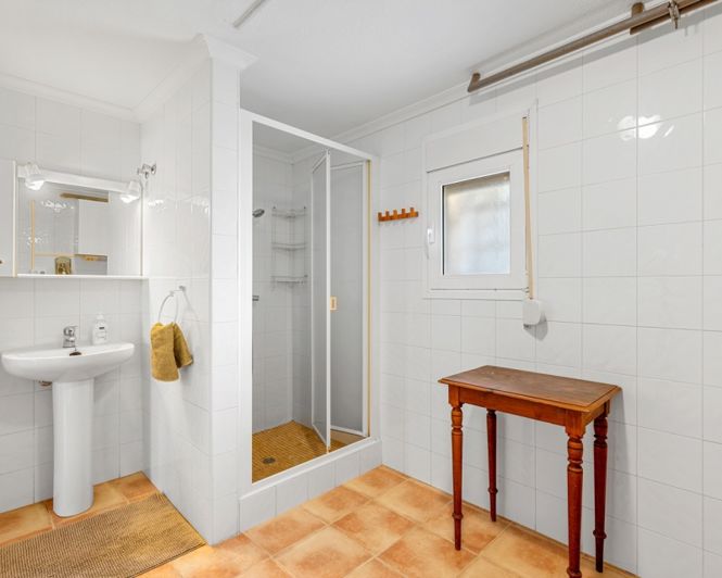 Image No.28-3 Bed Villa for sale