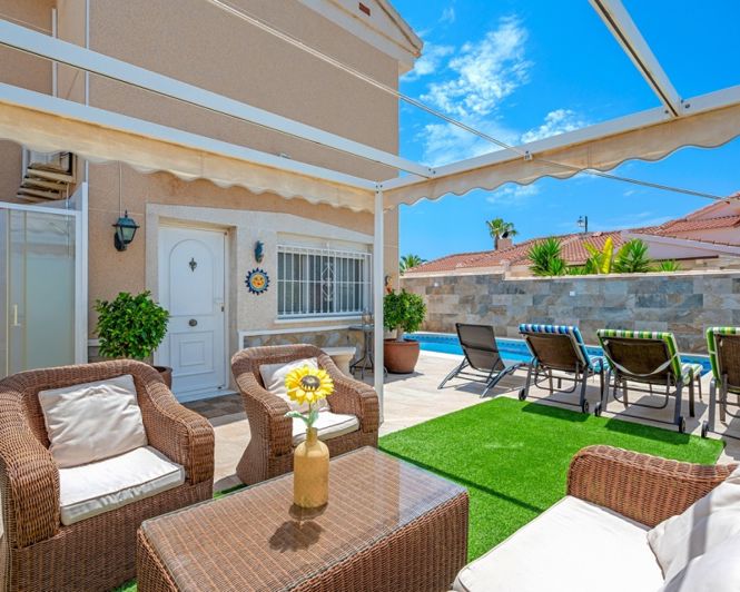 Image No.37-3 Bed Villa for sale