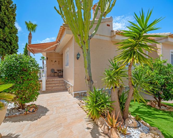 Image No.44-3 Bed Villa for sale