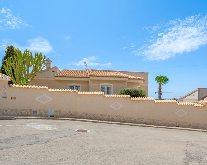 Image No.46-3 Bed Villa for sale