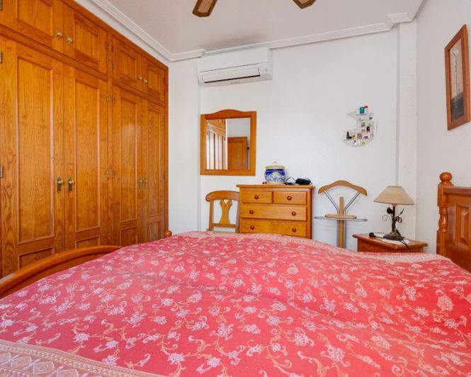 Image No.16-Villa de 4 chambres à vendre à Playa Flamenca