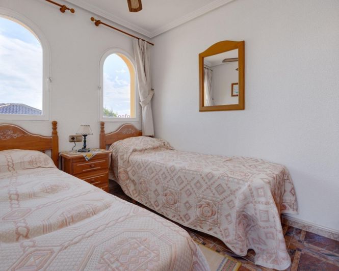 Image No.19-Villa de 4 chambres à vendre à Playa Flamenca