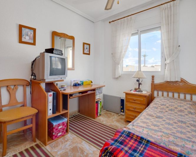 Image No.21-Villa de 4 chambres à vendre à Playa Flamenca