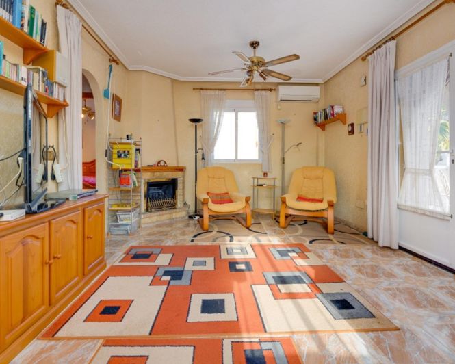 Image No.7-Villa de 4 chambres à vendre à Playa Flamenca