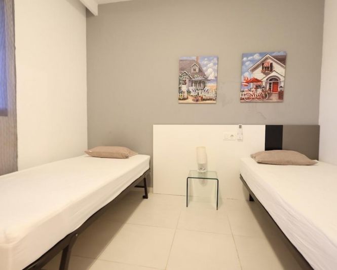 Image No.14-2 Bed Apartment for sale