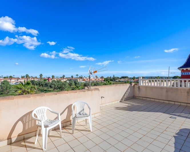 Image No.25-2 Bed Apartment for sale