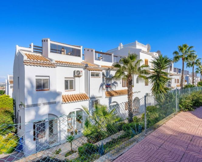 Image No.2-Villa de 2 chambres à vendre à Ciudad Quesada