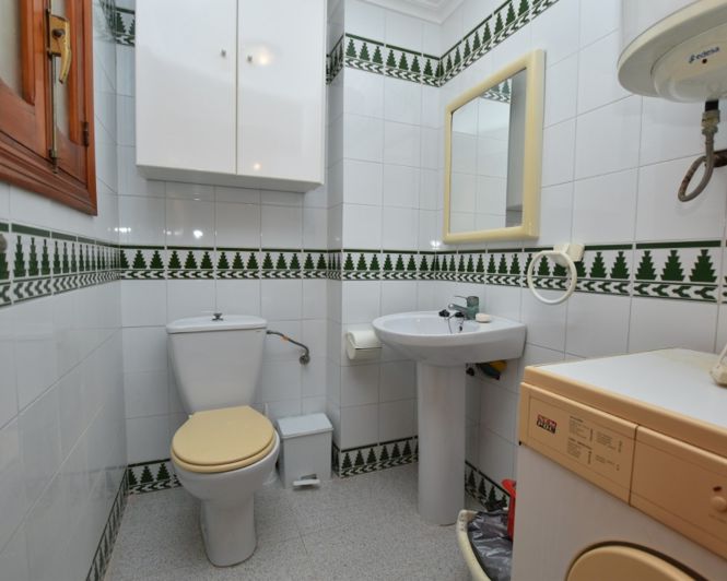 Image No.10-3 Bed Townhouse for sale