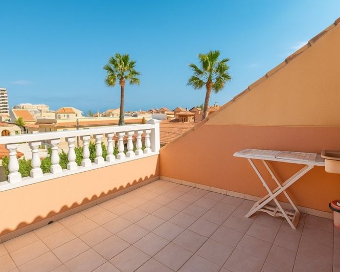 Image No.3-3 Bed Townhouse for sale