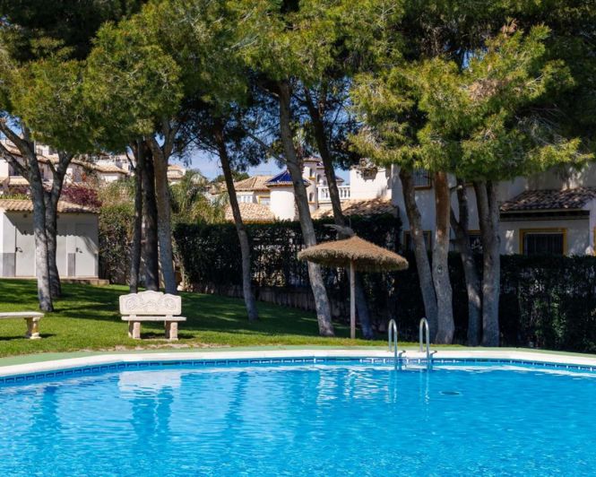 Image No.22-2 Bed Apartment for sale