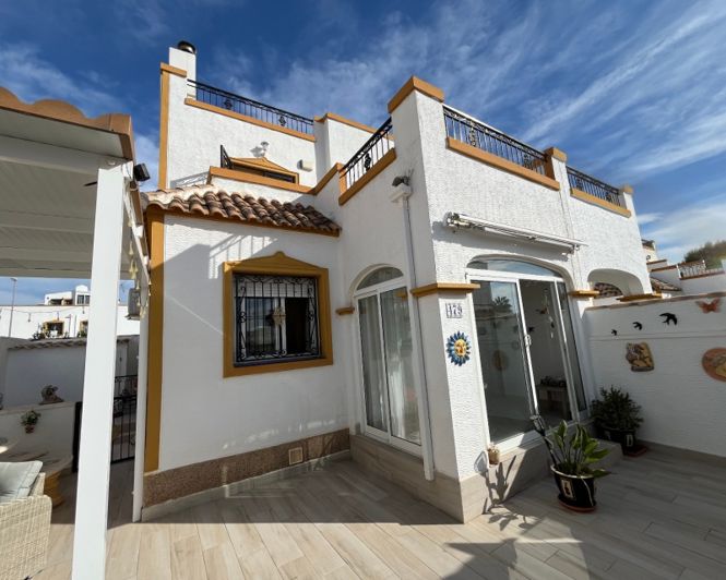 Image No.16-3 Bed Villa for sale