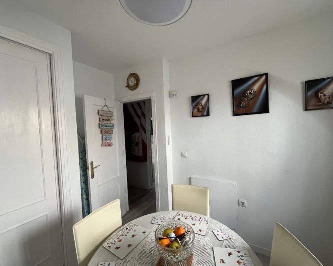 Image No.29-3 Bed Villa for sale