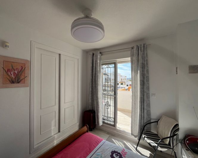 Image No.36-3 Bed Villa for sale