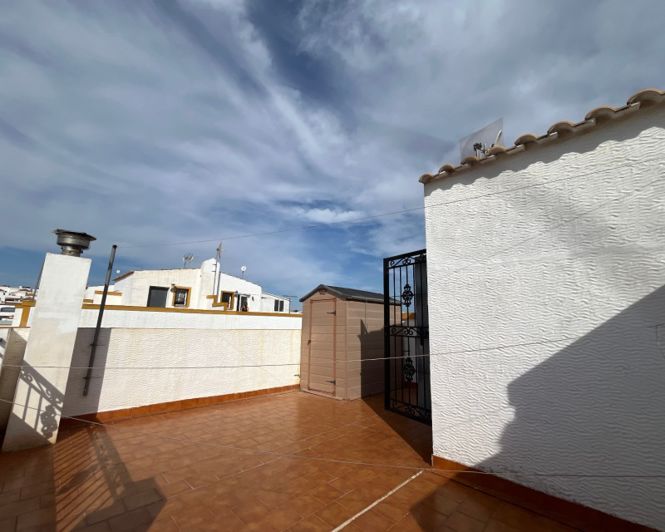 Image No.50-3 Bed Villa for sale