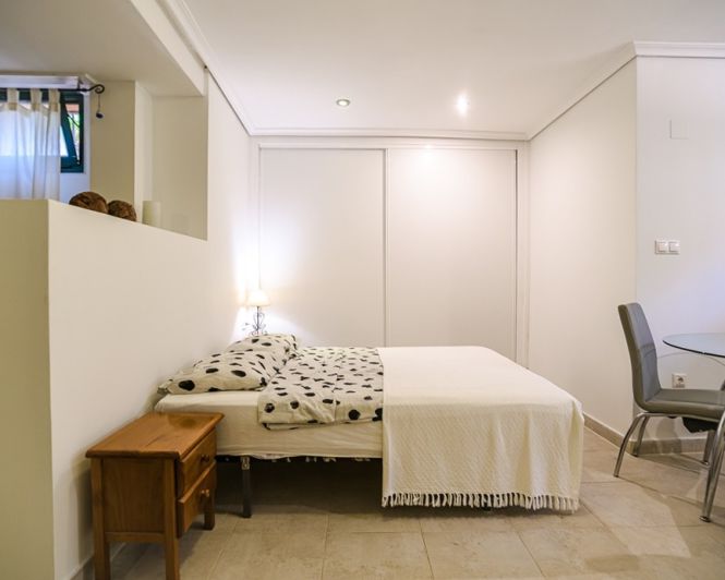 Image No.21-3 Bed Townhouse for sale