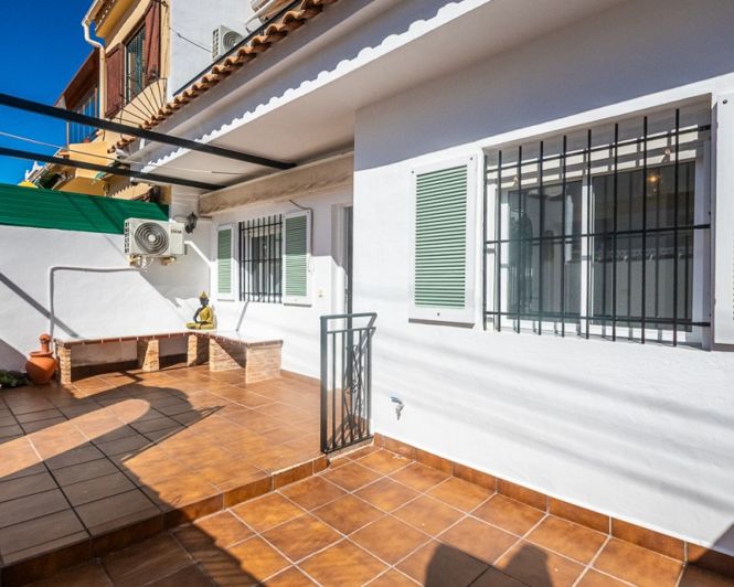 Image No.3-3 Bed Townhouse for sale