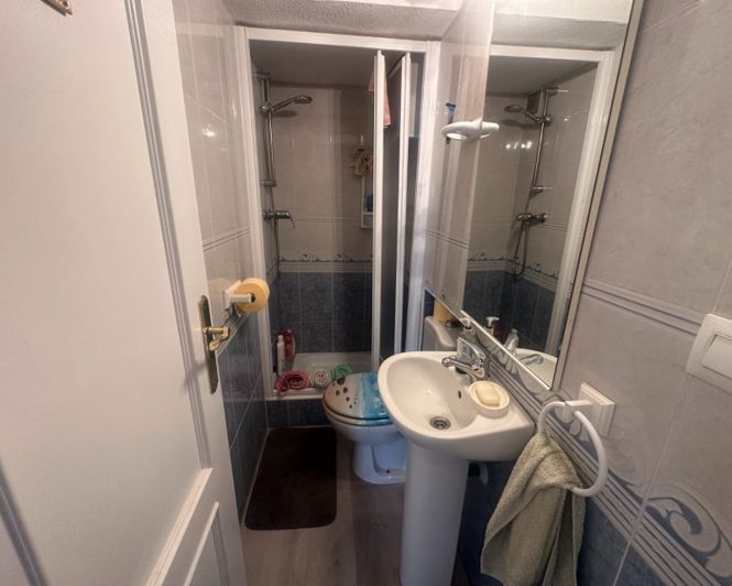 Image No.14-3 Bed Townhouse for sale