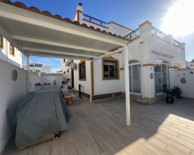 Image No.3-3 Bed Townhouse for sale