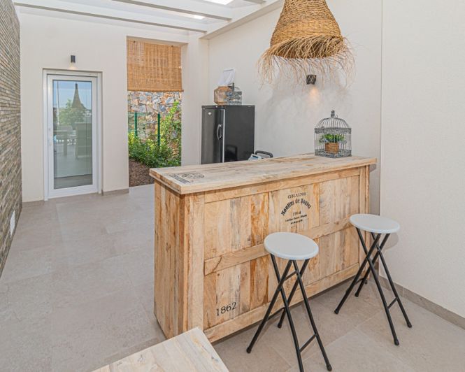 Image No.37-3 Bed Villa for sale