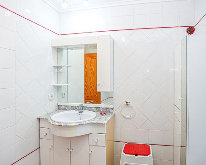 Image No.14-3 Bed Apartment for sale