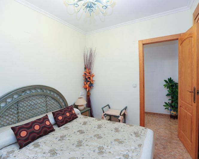 Image No.17-3 Bed Apartment for sale