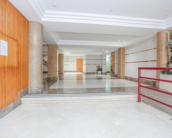 Image No.36-3 Bed Apartment for sale