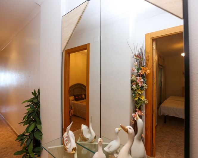 Image No.6-3 Bed Apartment for sale