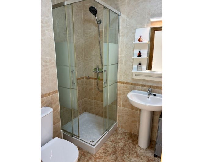 Image No.40-2 Bed Apartment for sale