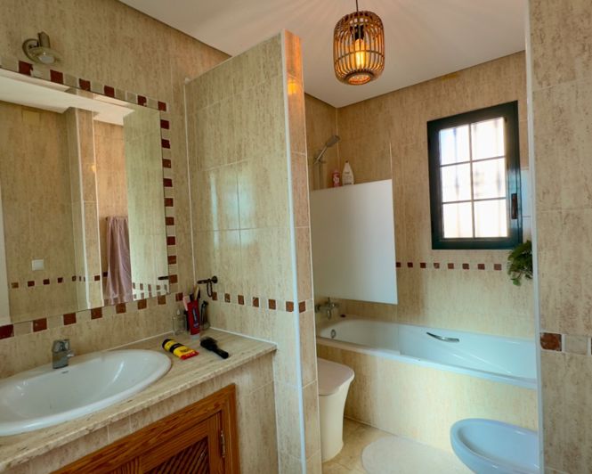 Image No.15-3 Bed Villa for sale