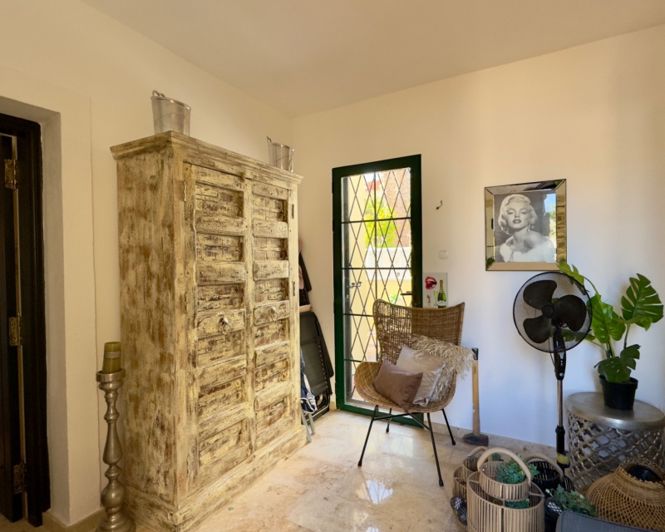 Image No.7-3 Bed Villa for sale