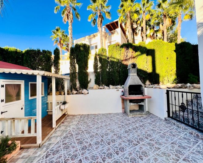 Image No.5-Villa de 3 chambres à vendre à Villamartin