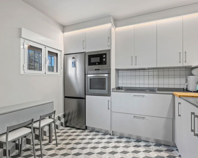 Image No.12-3 Bed Country Property for sale