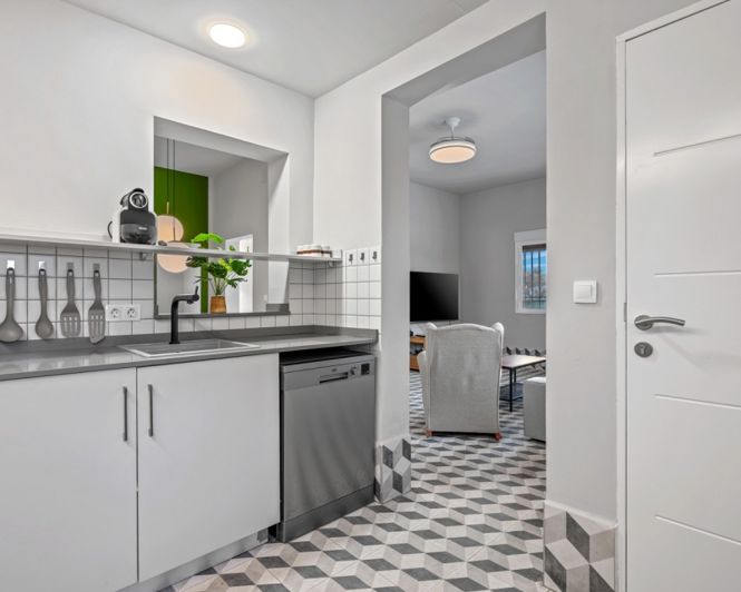 Image No.13-3 Bed Country Property for sale