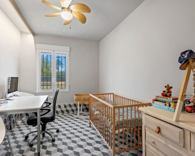 Image No.28-3 Bed Country Property for sale