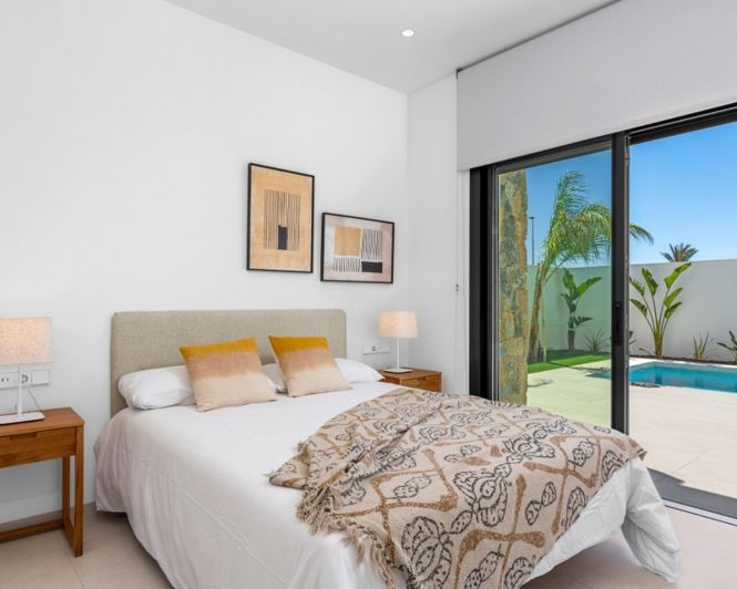 Image No.14-3 Bed Villa for sale