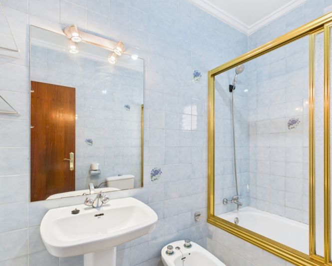 Image No.28-3 Bed Townhouse for sale