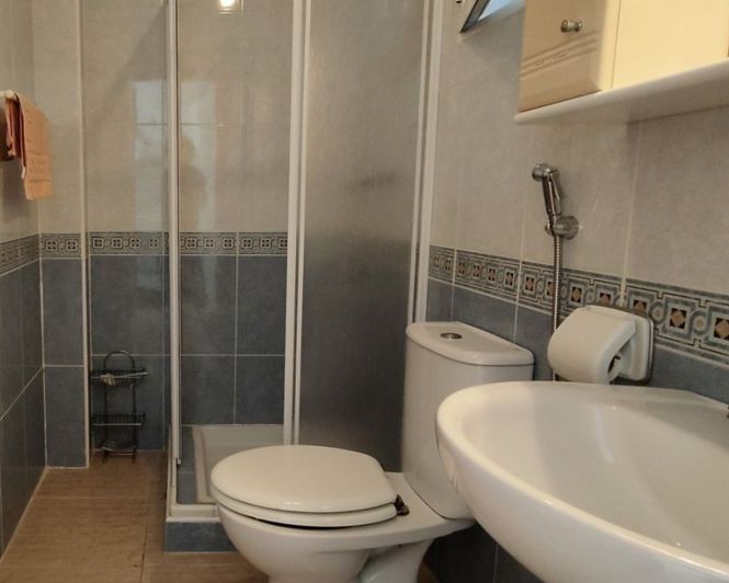 Image No.13-3 Bed Townhouse for sale