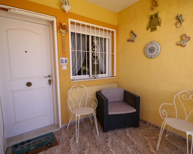 Image No.2-Appartement de 2 chambres à vendre à Villamartin